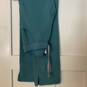 Figs set discontinued color